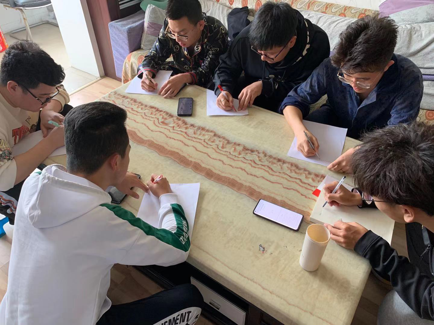 图片3.png 图片3.png
