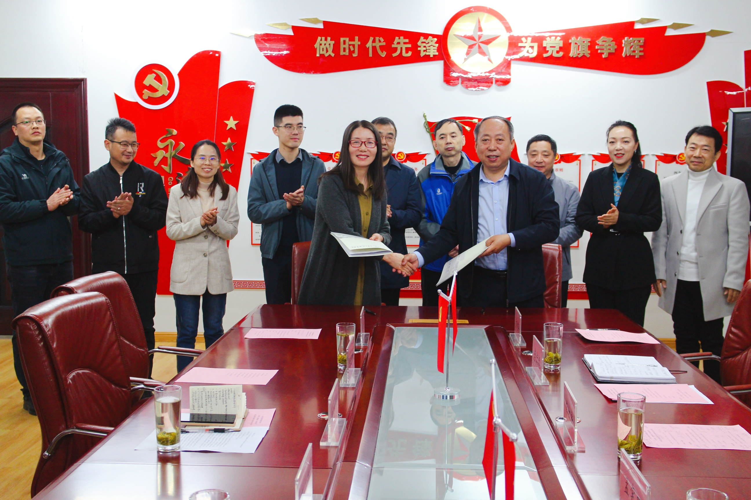 图片2.png 图片2.png