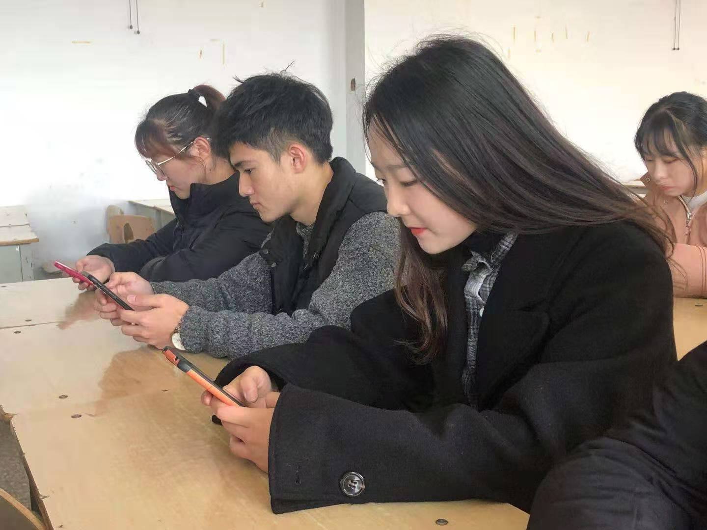在.jpg