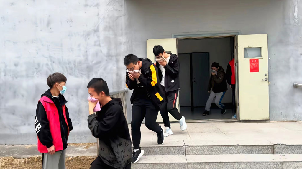照片.jpg 照片.jpg