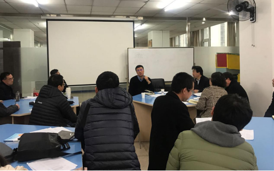 秦院长深入机械制造工程系进行调研131.png 秦院长深入机械制造工程系进行调研131.png
